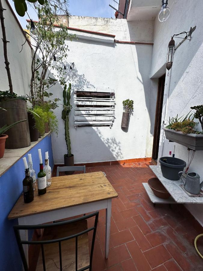 Habitacion Privada, Casa Compartida Con Pareja Private Room, Shared House With A Couple Βαρκελώνη Εξωτερικό φωτογραφία